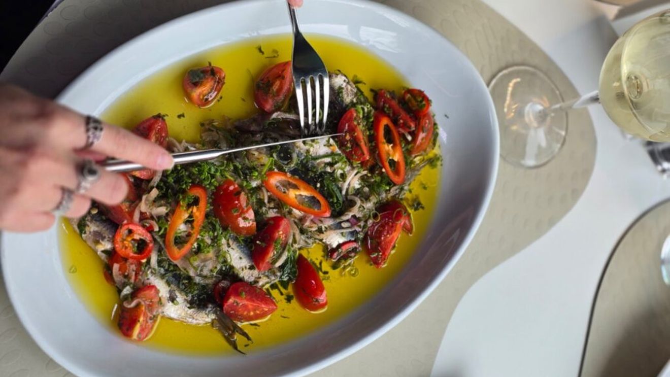 Bucharest Food Week  2026: Bucureștiul devine capitala gastronomiei timp de o săptămână / Meniuri fixe la 69, 119 și 189 de lei, în peste 100 de restaurante / Unde poți degusta live zacuscă și unde are loc un masterclass dedicat brânzeturilor artizanale românești