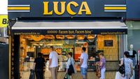 LUCA investește peste 2 milioane de euro ca să-și servească sandvișurile calde / Rețeaua a trecut de 200 de locații în România și Polonia
