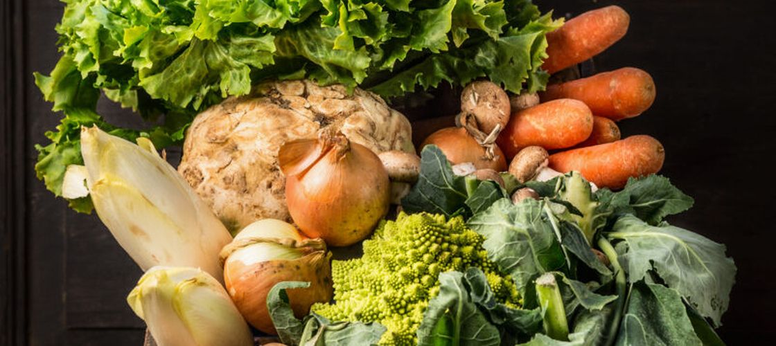 Morcovi moi, pâine uscată, mere zbârcite: 7 alimente care par stricate, dar pe care le poți salva foarte ușor