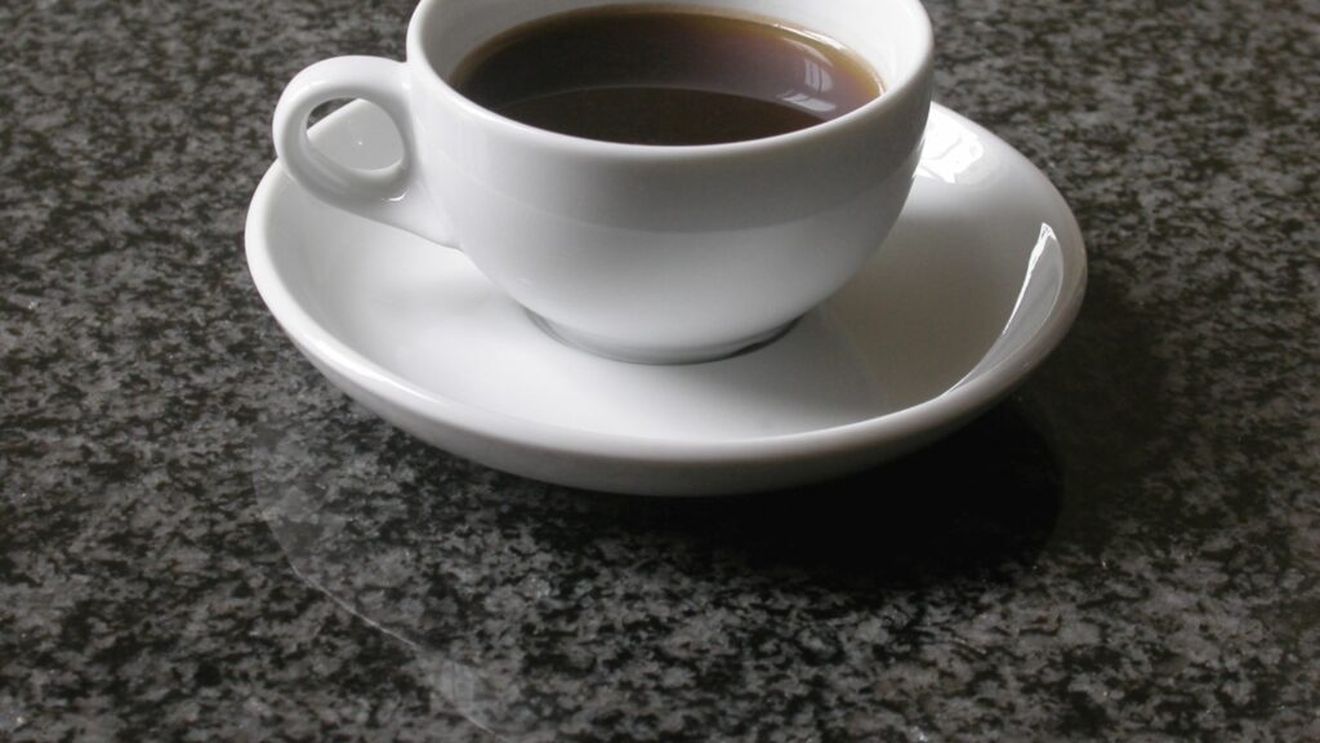 Cafeaua ar putea duce la deshidratare/Specialiștii spun că trebuie doar să fim atenți la cantitatea de cafea pe care o consumăm