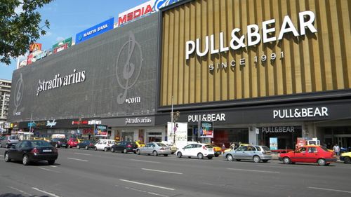 Magazinul Unirea Shopping Center din Bucureşti va fi reconfigurat: Noul concept va include restaurante, cafenele şi rooftop bars (consultanți)