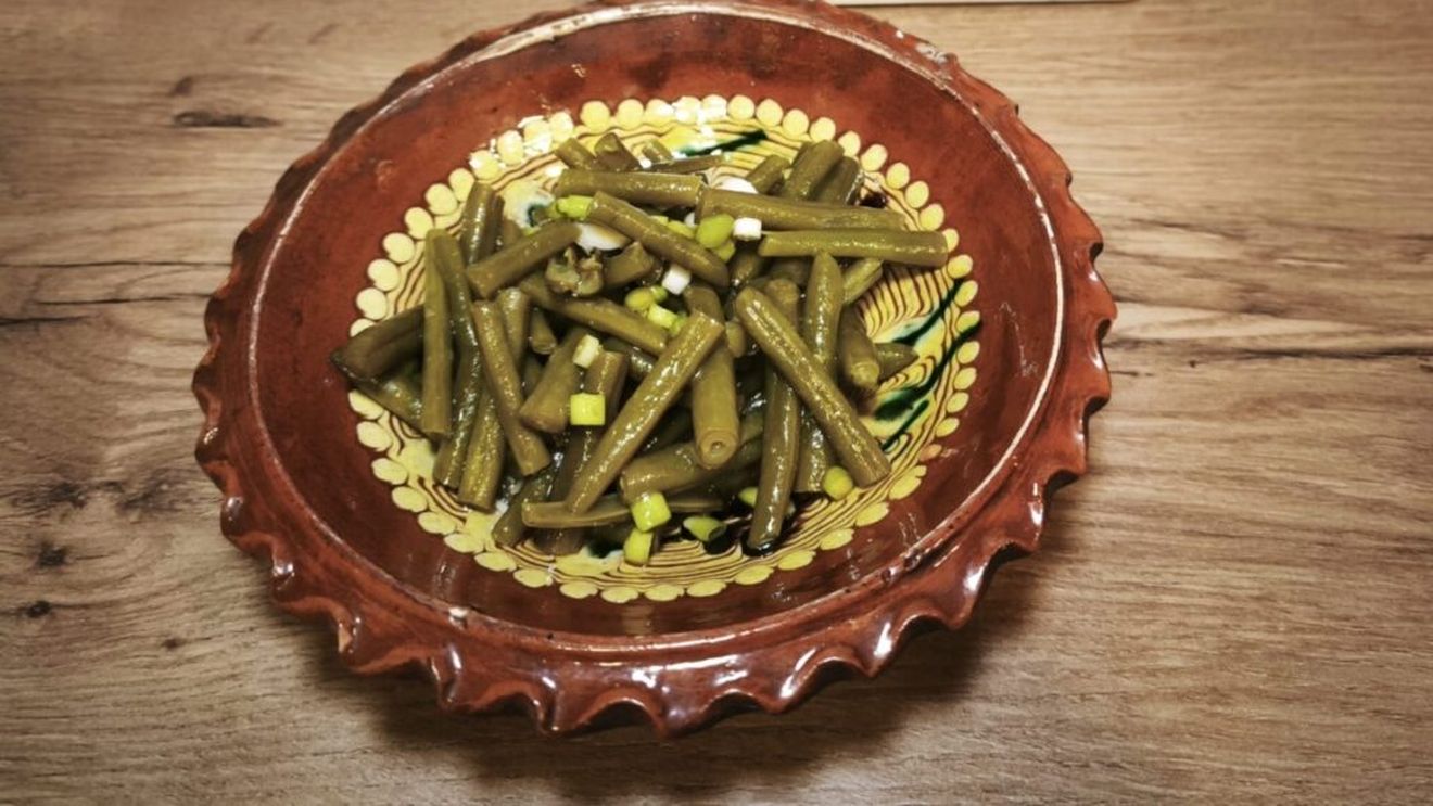 Rețetele Juanitei | Salată de fasole verde cu usturoi/ Simplu de preparat, dar foarte fresh și sățios