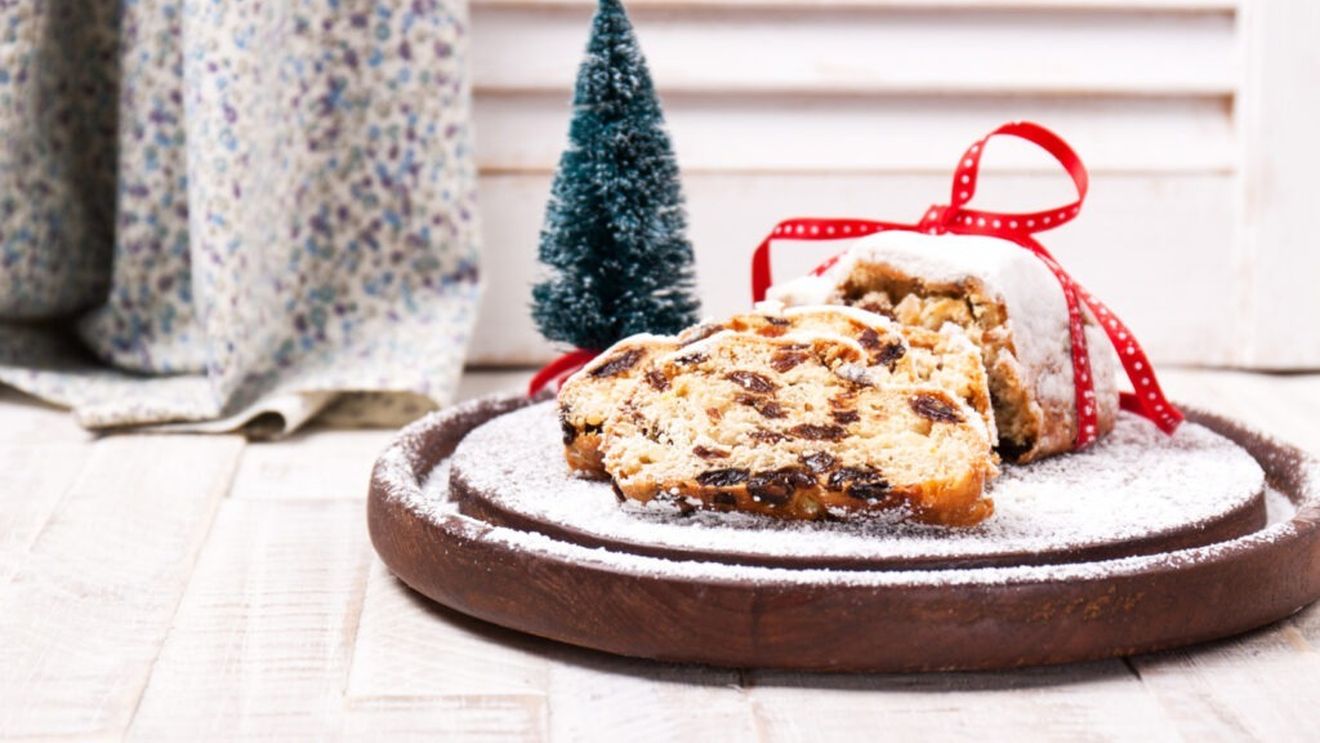 Dincolo de panettone și pandoro. Deserturi tradiționale italiene de Crăciun, practicate de secole sau chiar milenii. Seamănă între ele și au ca element comun fructele oleaginoase și fructe deshidratate, specifice iernii