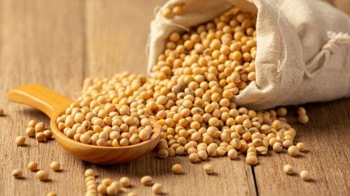 China revine pe piața achizițiilor de soia americană. Achizițiile masive ridică prețurile și declanșează vânzări în rândul fermierilor / Importurile Chinei dau tonul în piață