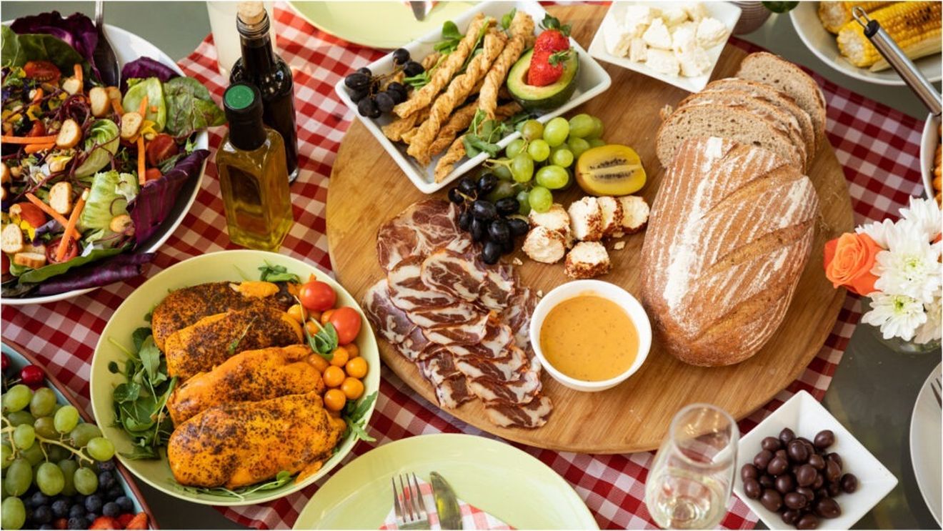 Cum poți găti repede pentru toată săptămâna/ Meniu pentru 7 zile și 3 mese pe zi, cu preparate de dulce și de post/ Săptămâna 23 februarie - 1 martie