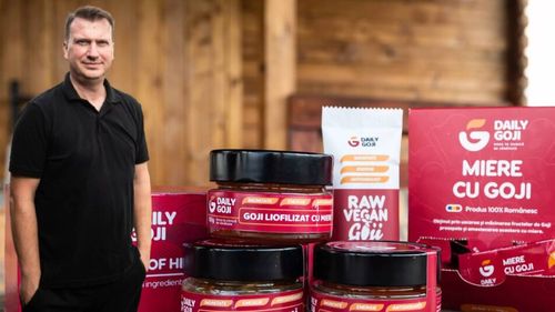 Fermier cu valoare adăugată | De la o microcultură la un proiect național cu legislație proprie / Adrian Nicolae (producător de goji): „Majoritatea plantelor care se vând pe piață nu provin din pepiniere autorizate, dar noi am vrut să facem lucrurile legal”