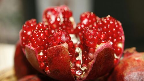 Fructul pe care nutriționiștii îl recomandă zilnic la micul dejun / Specialiștii spun că previne îmbătrânirea, reglează tensiunea și glicemia