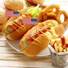 Hotdogul, simbol cultural al Americii și unul dintre cele mai consumate alimente ultraprocesate / Ce conține, de fapt, și ce spun nutriționiștii despre el