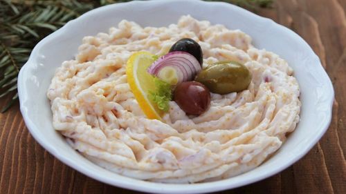 ABC în bucătărie/ Cum să faci icrele cu și fără mixer, astfel încât să iasă pufoase și să nu se taie