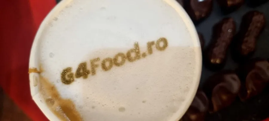 Cafea imprimată cu logo-ul G4Food