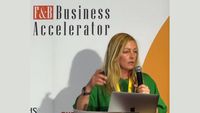 Oana Coantă (Bistro de l’Arte) reclamă lipsa unor reguli clare pentru gastronomia modernă: „Bucătarii români lucrează după un ordin din 1998”. „Suntem neacoperiți explicit, suntem tolerați prin interpretare”