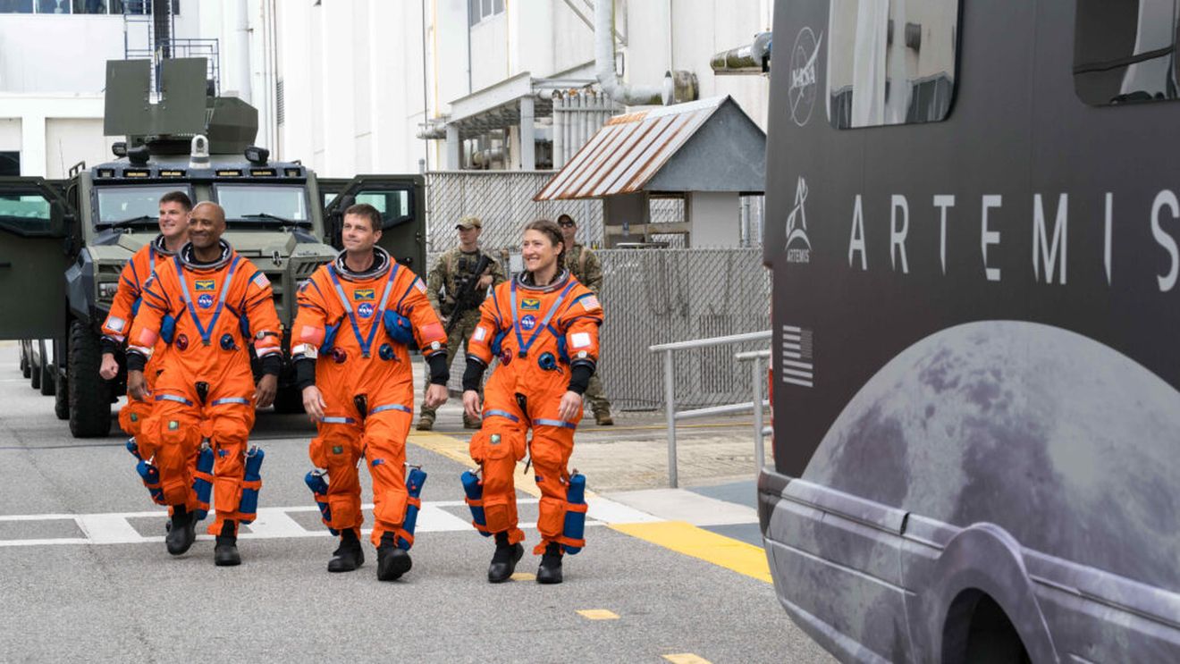 Ce mănâncă astronauții NASA plecați spre Lună: meniul surprinzător din misiunea Artemis II, care durează 10 zile