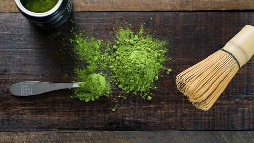 Nu știai, dar există și somelieri pentru ceai/ O specialistă spaniolă a călătorit în toată lumea pentru a găsi cele mai rafinate plante de ceai matcha