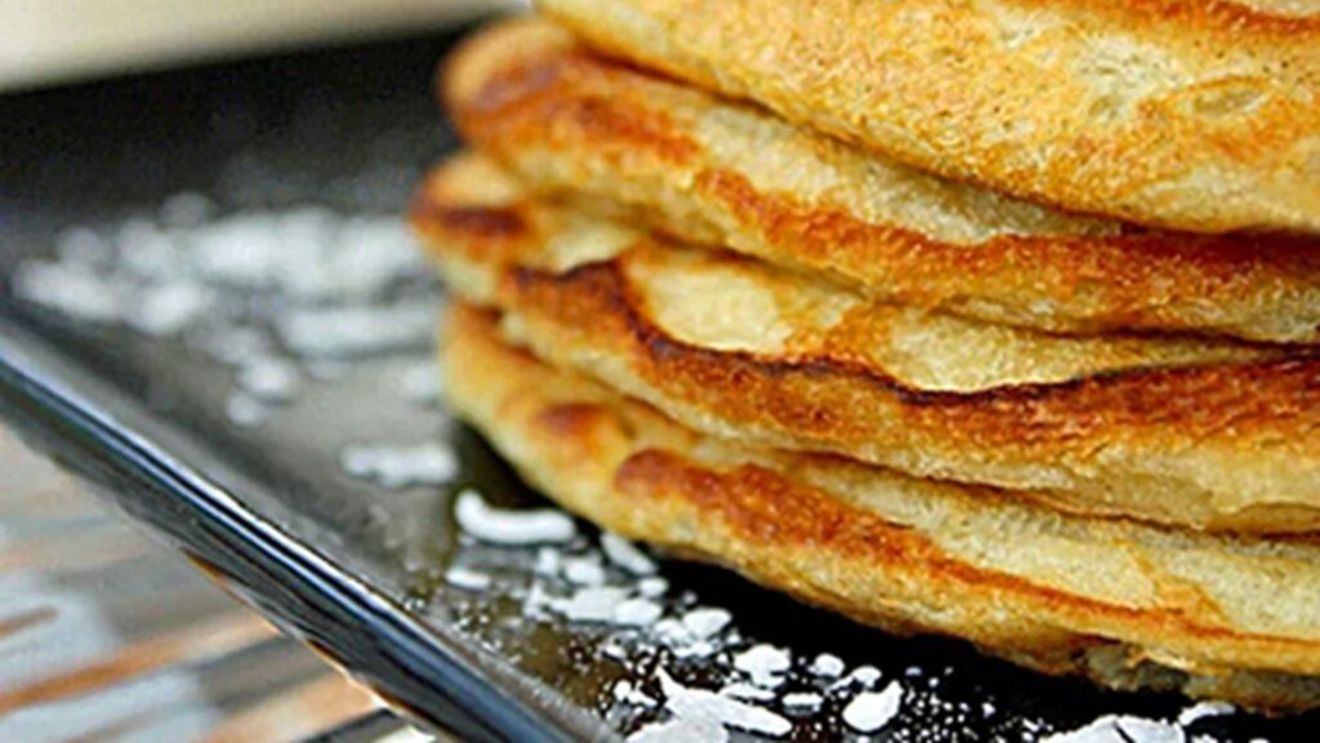 Mic dejun thailandez / Clătite cu nucă de cocos făcute acasă, rețetă în stil asiatic