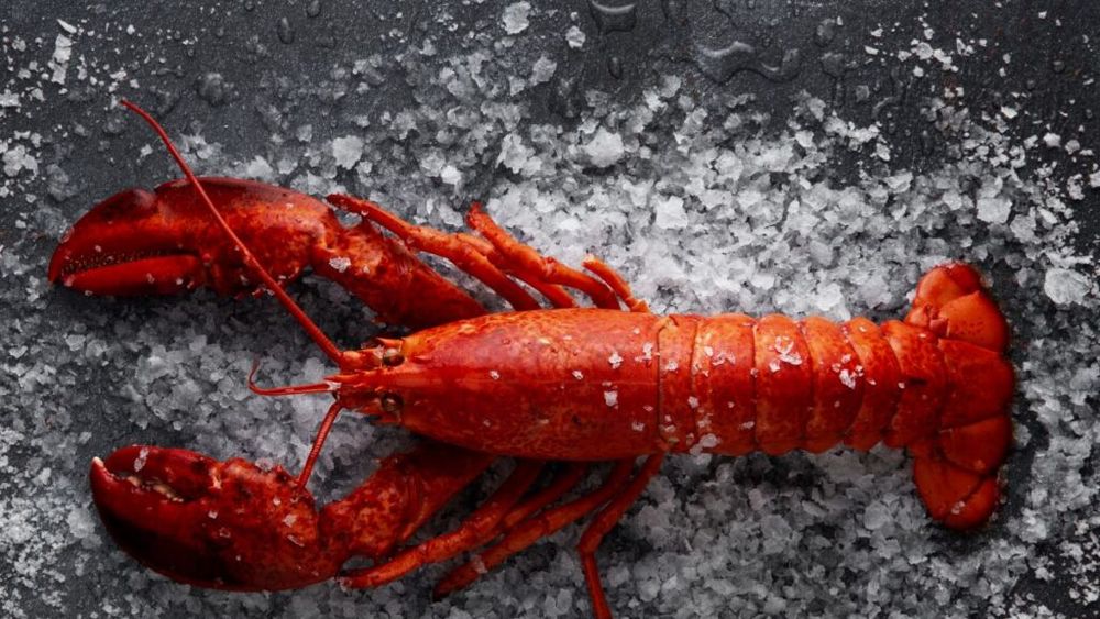 Homari în valoare de 400.000 de dolari, furați în drum spre un centru angro din Statele Unite. În anchetă s-a implicat FBI