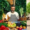 Rețeta de castraveți murați a lui Radu Anton Roman. Ingredientul simplu care îi păstrează tari