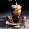 Cum obții o cafea cu gheață aromată fără echipamente speciale