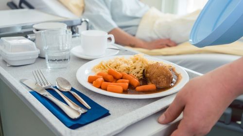 Aproape 50 de tipuri de regim alimentar, asigurate de SJU Miercurea Ciuc / Spitalul a anunțat că acestea pot fi adaptate nevoilor fiecărui pacient