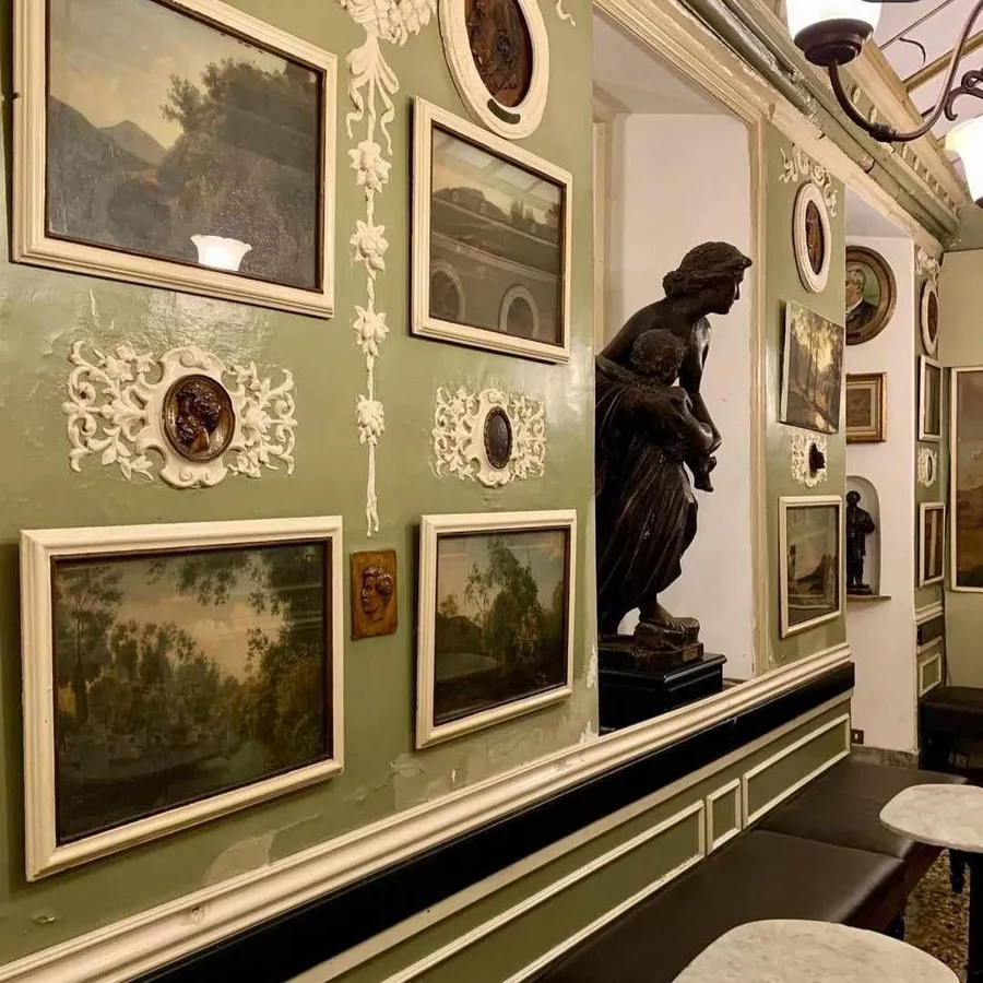 Antico-Caffè-Greco-cafenea-roma-italia