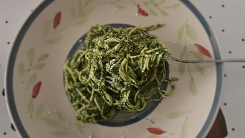 Pastele de vineri seara. Spaghetti cu spanac – o rețetă simplă și sănătoasă pentru o cină rapidă