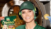 Heidi Klum își lansează propria gamă de chipsuri. Supermodelul a vizitat o fabrică de cartofi pentru a alege aroma câștigătoare