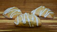 Biscuiți fragezi cu ricotta și glazură de lămâie / Rețeta italiană care promite gustul verii cu doar câteva ingrediente