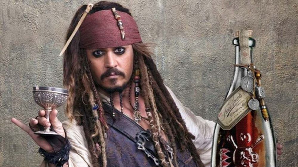 Johnny Depp lansează un brand de rom inspirat din viața personală / Noul său rom este dedicat celor mai importante relații din viața sa