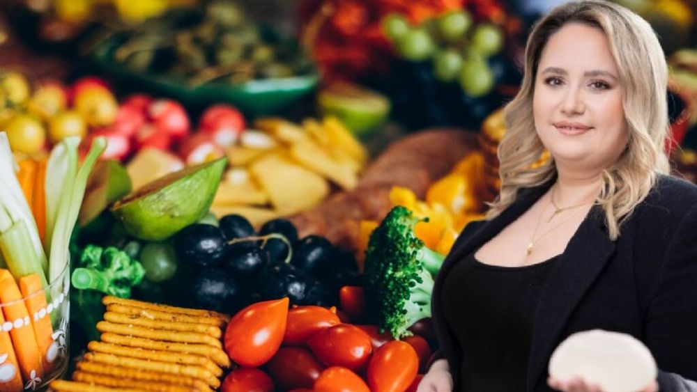 INTERVIU | Alimentația după botox, acid hialuronic sau lifting. Dr. Corina David-Itu, chirurg plastician: „Dieta mediteraneeană poate susține recuperarea organismului”