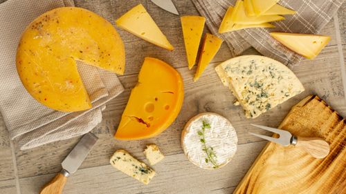 Brânza care ajută inima, după excesele alimentare / Brânza elvețiană poate contribui la scăderea tensiunii arteriale și este un aliat neașteptat pentru inimă / Ce spun studiile despre efectul acestui preparat