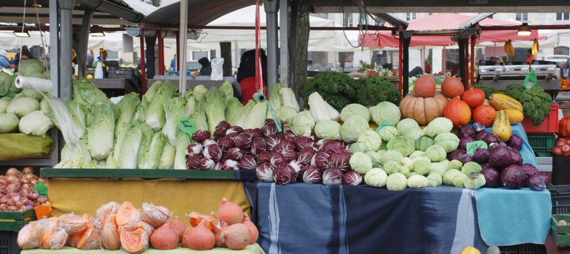 Ce ajunge pe mesele românilor din Republica Moldova / Exporturile au crescut cu peste 11% la început de an