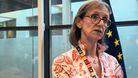 Comisia Europeană înființează un grup special pentru verificarea importurilor de alimente și crește controalele la frontieră cu 33% / „Scopul nu este să creăm noi reglementări sau noi sarcini administrative”