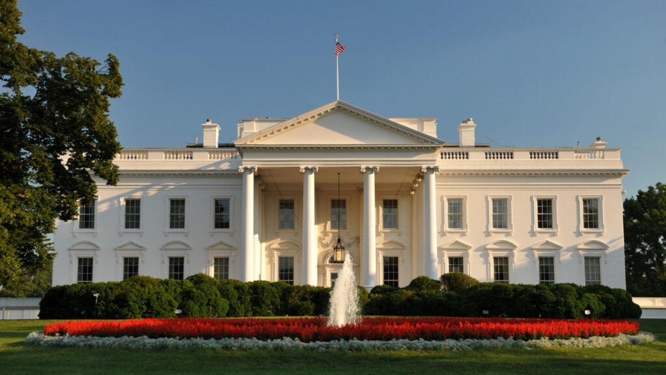 Ce mâncau la micul dejun președinții Americii: De la ouă fierte moi și cereale la shot-uri de bourbon și cheeseburger cu pizza / Nixon iubea brânza de vaci cu ketchup / Reagan avea o slăbiciune pentru jeleuri