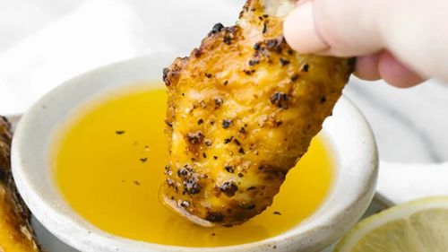 VIDEO | Aripioare de pui la air fryer, cu lămâie și piper / Crocante și gustoase, sunt mai bune ca la restaurant