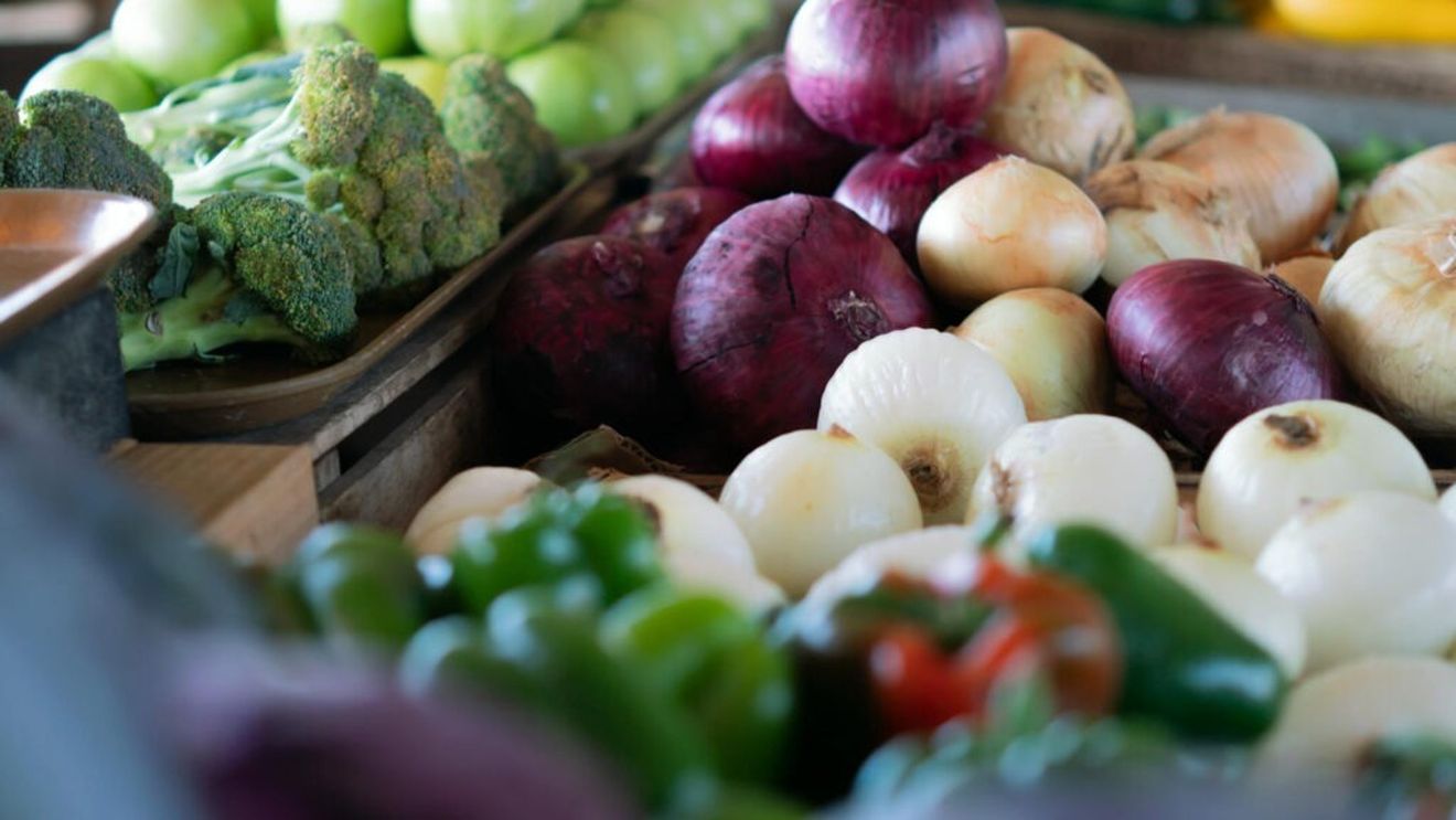 Olt: Suprafaţa cu legume cultivate în spaţii protejate a crescut cu 25%. În județ există peste 5.000 de producători de tomate