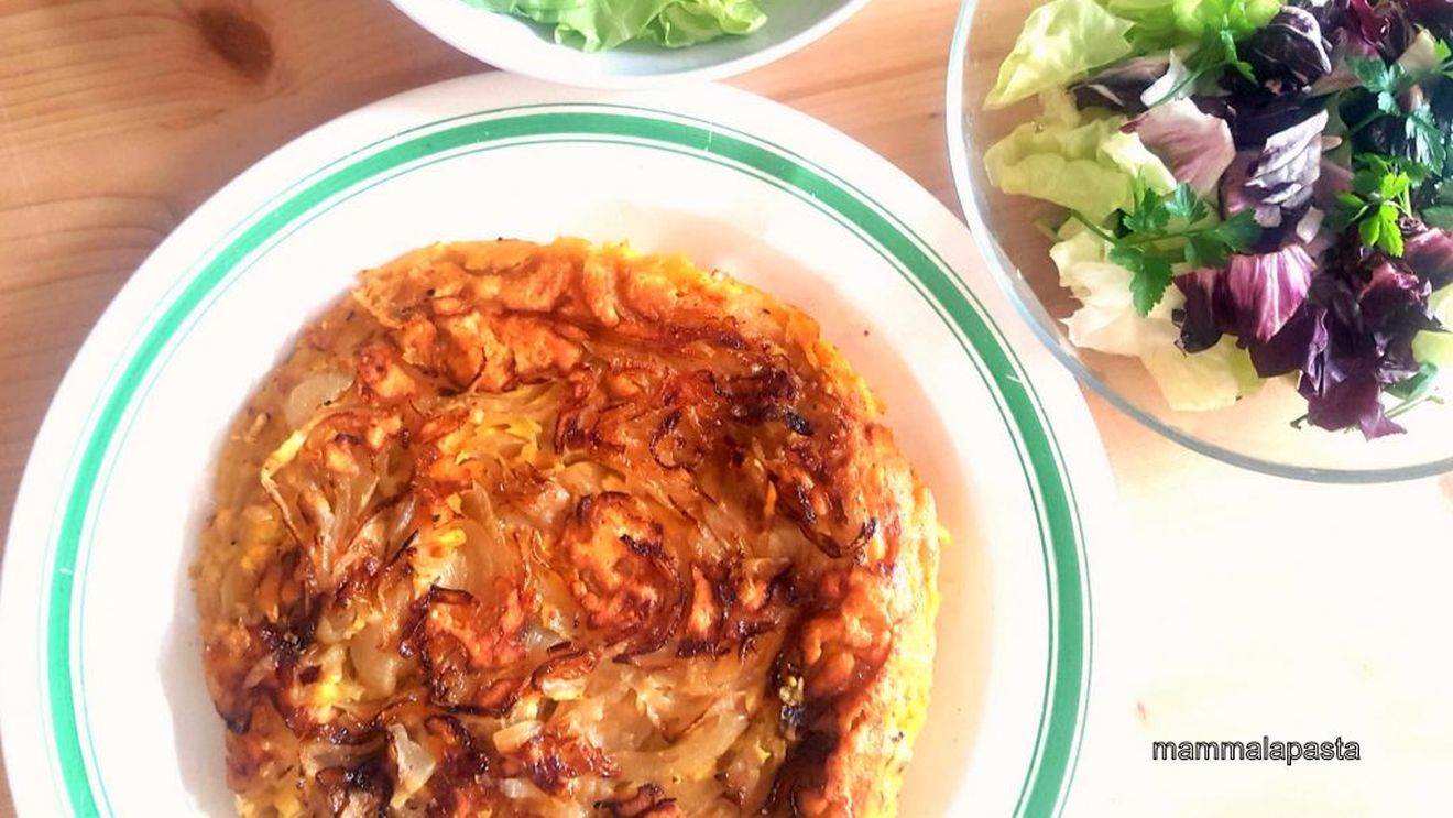 Omletă din făină de năut: o rețetă pentru lunga vară fierbinte, de mâncat acasă, la plajă, pe munte, la meci