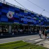 O parte din Piața Progresul ar putea fi demolată pentru construirea unei școli. Clădirea are doar 15 ani vechime