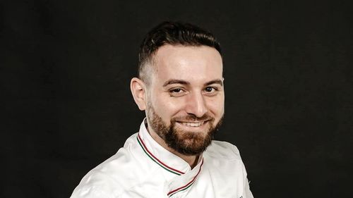 Marco Favino, chef italian activ în România, despre atuurile bucătăriei românești și diferențele față de bucătăria italiană. „Cel mai mult iubesc sarmalele, în toate formele lor: cu varză, cu viță, cu carne de porc, de rață sau de post”