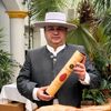 VIDEO | A învățat totul despre gastronomia spaniolă în Denia, iar astăzi face paella la București. Sorin Barbu (Casa España): Urmăresc videoclipuri cu tineri români de acolo care gătesc spaniol, dar care reușesc să introducă și rețete românești, arătând spaniolilor ce gătea bunica sau mama în România