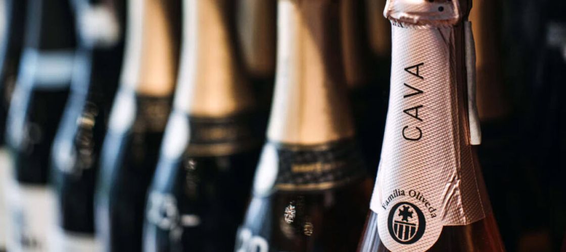 Cava, spumantul spaniol, înregistrează o scădere de 13% a vânzărilor/ Pe piețele internaționale reculul este și mai evident