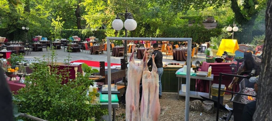 Mieii de Paște vor putea fi comercializaţi și în târguri temporare anul acesta. Alexandru Bociu, președintele ANSVSA: Este important să fie prezent un medic veterinar și carnea să fie verificată și aibă ștampilă