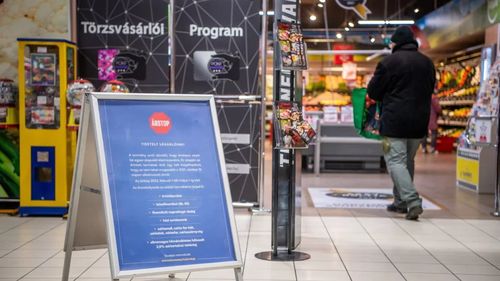 Măsură șoc în Ungaria! Înghețarea marjei de profit a scăzut prețurile la 874 produse alimentare / Unele produse sunt mai ieftine cu 60% / Amenda pentru comercianți este de 5 milioane forinți!