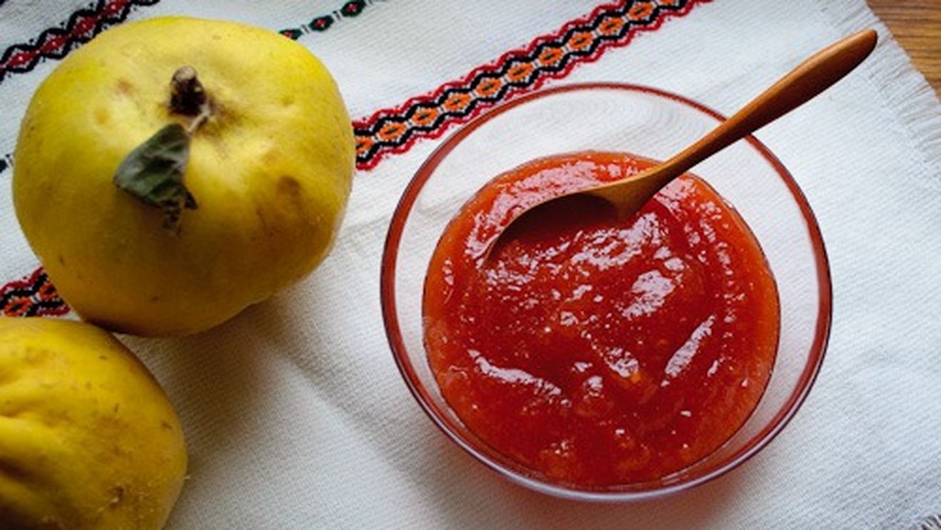 Peltea de gutui: Arome și culori de toamnă într-un borcan de gusturi dulci-amărui