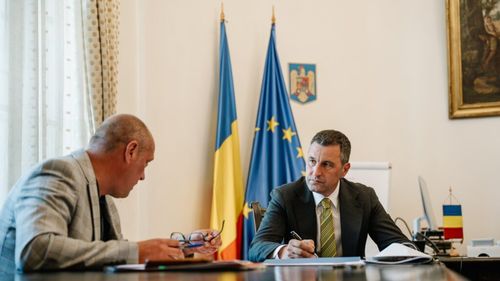 VIDEO | Ministrul interimar al Agriculturii spune că sistemul antigrindină ar putea fi reluat până în 2028: „Un singur județ nu poate decide asupra întregii țări” / „Fără studii științifice nu putem afirma cu certitudine că a avut un efect secundar negativ”