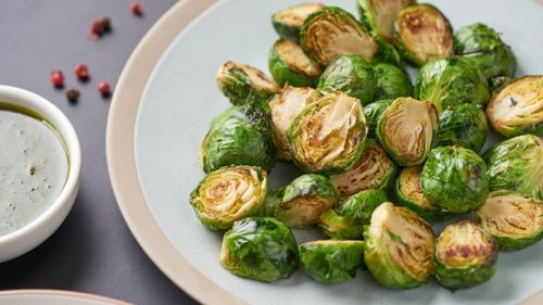 Cum să elimini gustul amar din varza de Bruxelles/Grăsimea sau acidul ar putea să fie de ajutor/Gustul amărui poate fi util în unele metode de gătire