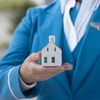 FOTO | O cramă din Olanda, furnizor de vinuri pentru pasagerii KLM, devine casa în miniatură cu numărul 107 din colecția companiei aeriene