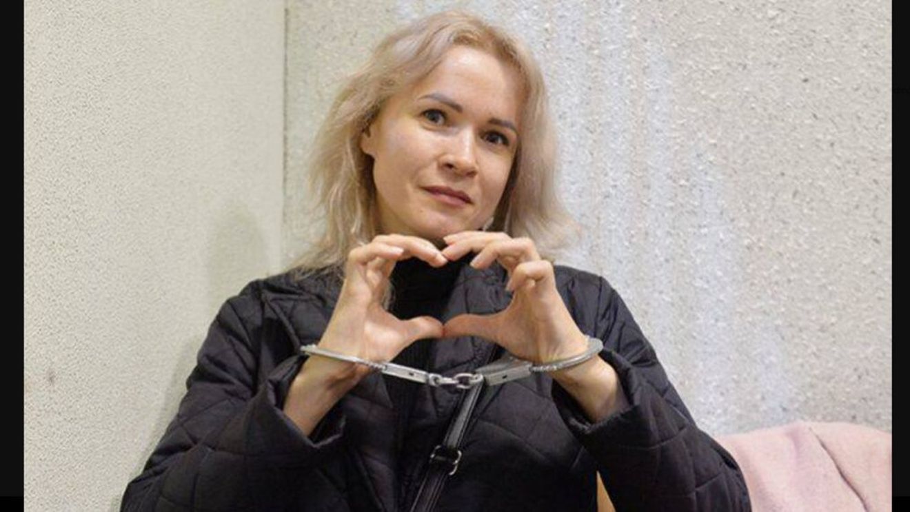 Rusia: Jurnalista Maria Ponomarenko a intrat în greva foamei / Ea are de ispășit o pedepasă de șase ani de închisoare pentru declaraţii împotriva războiului din Ucraina