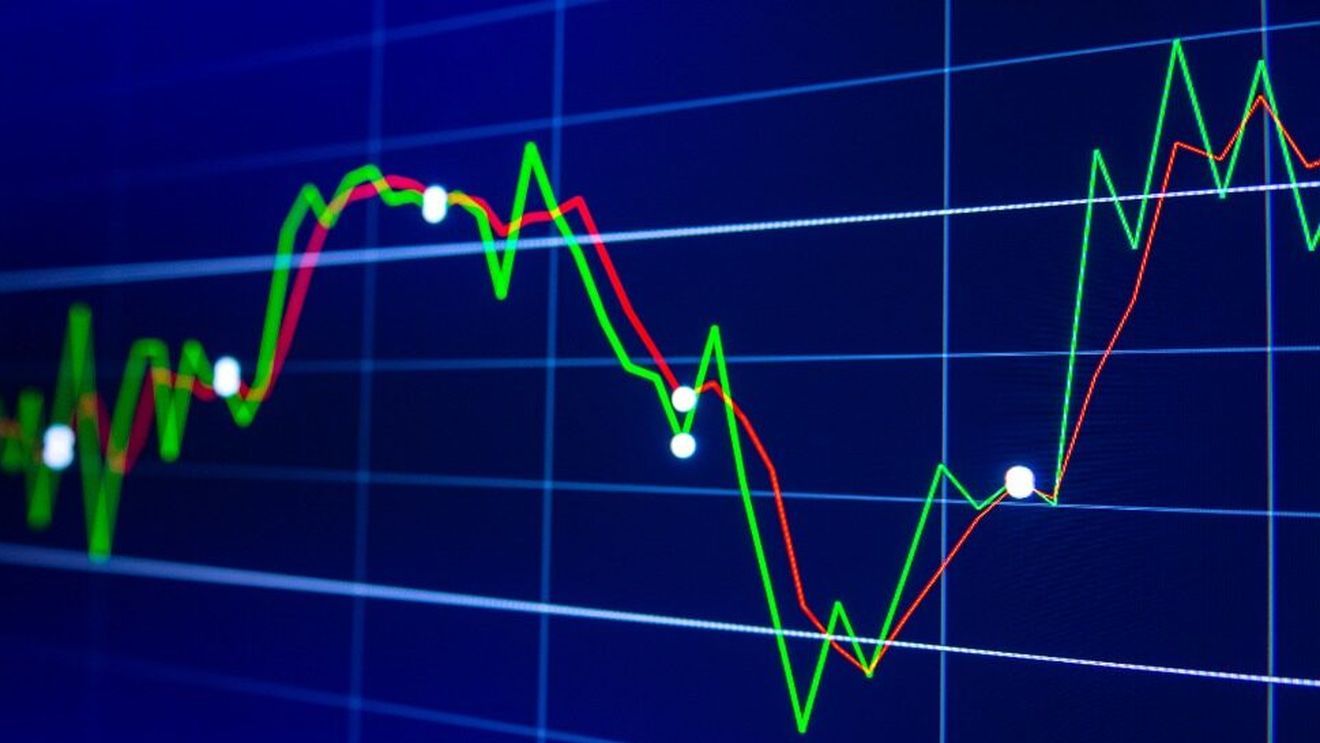Eurostat: Producţia de servicii a scăzut în UE, dar a crescut în România, în februarie/ Scădere ușoară la serviciile de cazare şi alimentaţie publică
