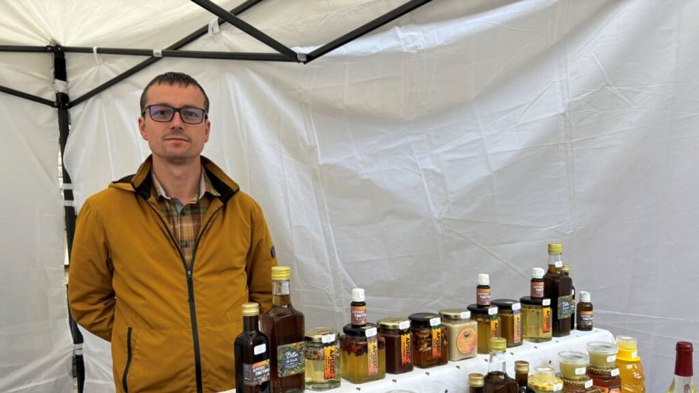 Bunătăți din Carpați, gustate în ograda Ministerului Agriculturii / Ce este „produsul montan”?