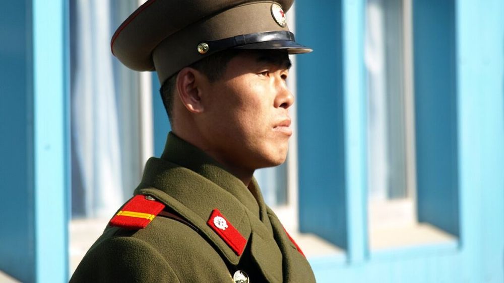 Ucraina le cere soldaților nord-coreeni care luptă pe frontul rusesc să se predea și le promite, în schimb, hrană, protecție și asistență medicală / Apelul vine în contextul în care primele unități militare nord-coreene ar fi ajuns în regiunea Kursk