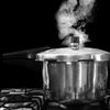 Crockpot și pui la rotisor, în top 9 trucuri simple care fac viața de adult mult mai ușoară/ Clasamentul a fost realizat în urma unor studii pe persoane din categorii sociale diferite